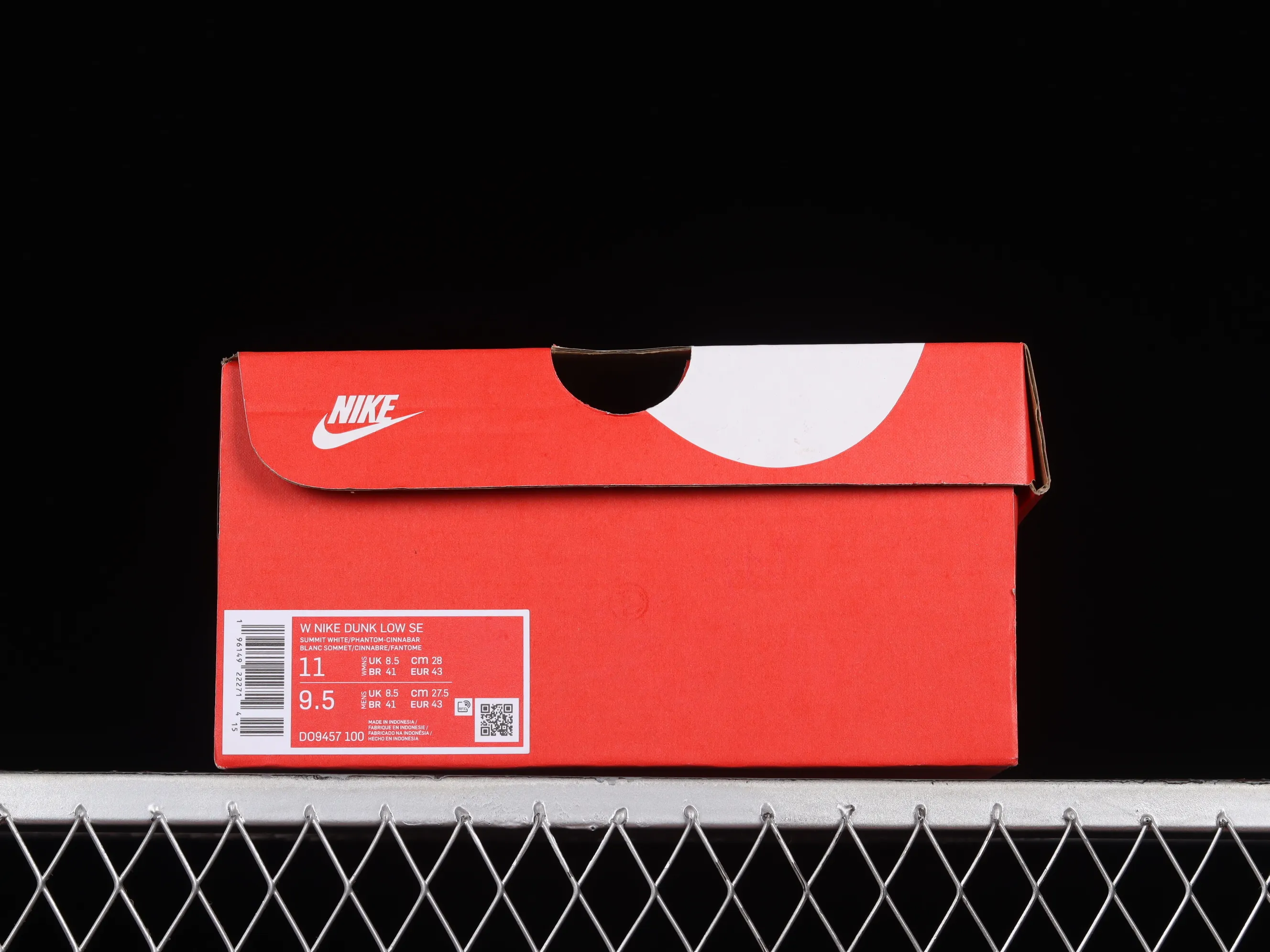 All Categories Nk SB Dunk Series Nk SB Dunk Low Low-top sneakers Foreign trade version Nk SB Dunk Low "85" Gray and red double hook SB low-top sports and leisure sneakers DO9457-100
